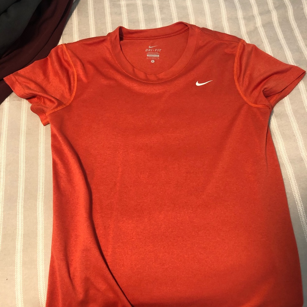 Nike dri fit tee